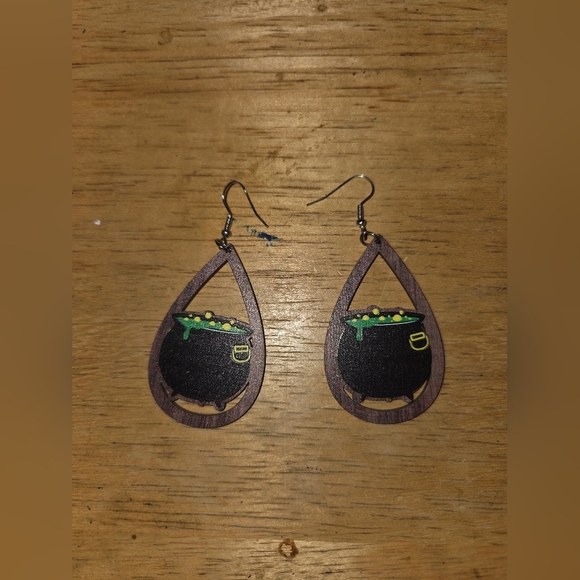 Whimsical Teardrop with Halloween Witch Pot Earrings . - Picture 1 of 2